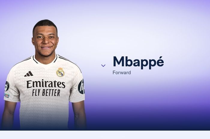 MBAPPE MENGGUNAKAN COSTUM REAL MADRID UNTUK PERATAMA KALI NYA